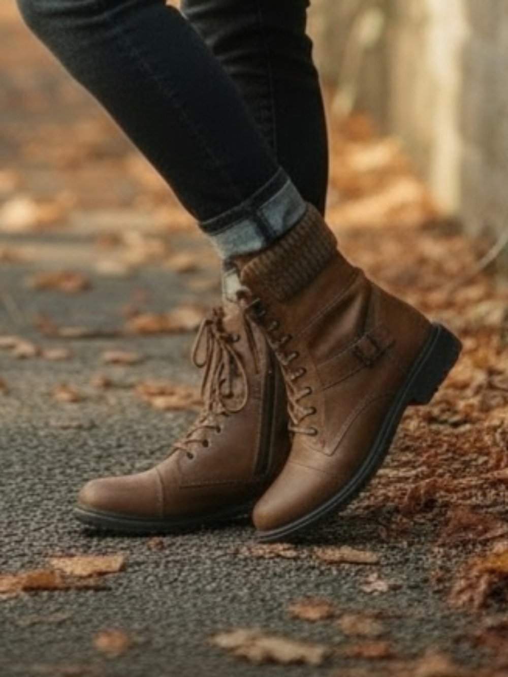 Hotcakes Popper Brown Combat Ankle Boots Size 9M Lace-Up Buckle Knit Cuff